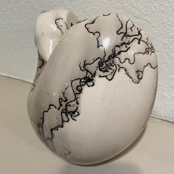 Native America Art Pottery Horse Hair Bird Dove Artist Signed and Dated H 7.5 in - Picture 3 of 4